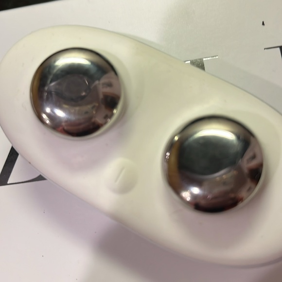 COPY - COPY - ZIIP Halo advanced skincare device - Picture 7 of 8